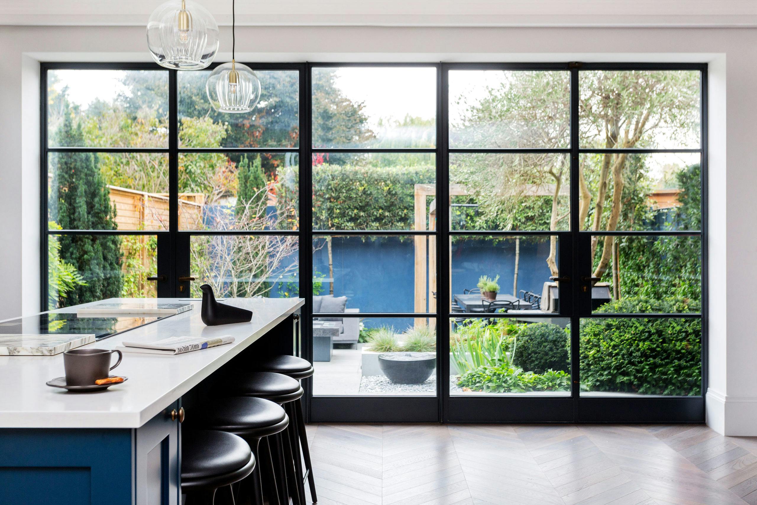 Open Plan living in Bedford Park Estate Edwardian villa refurbishment by Zulufish