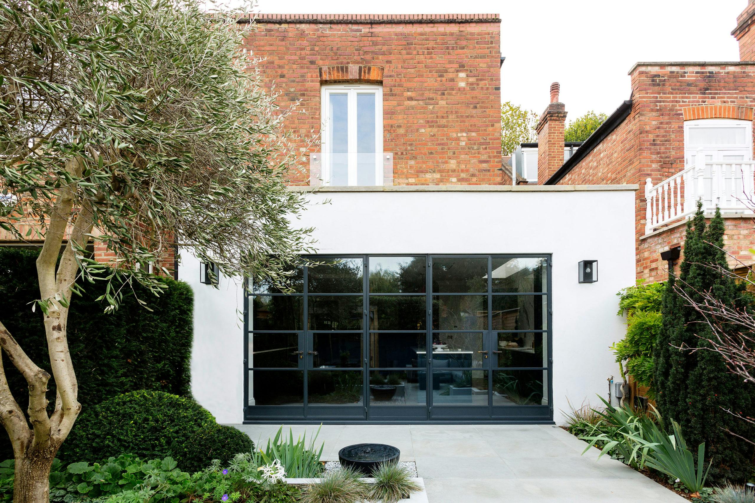 Bedford Park Estate Edwardian villa refurbishment by Zulufish