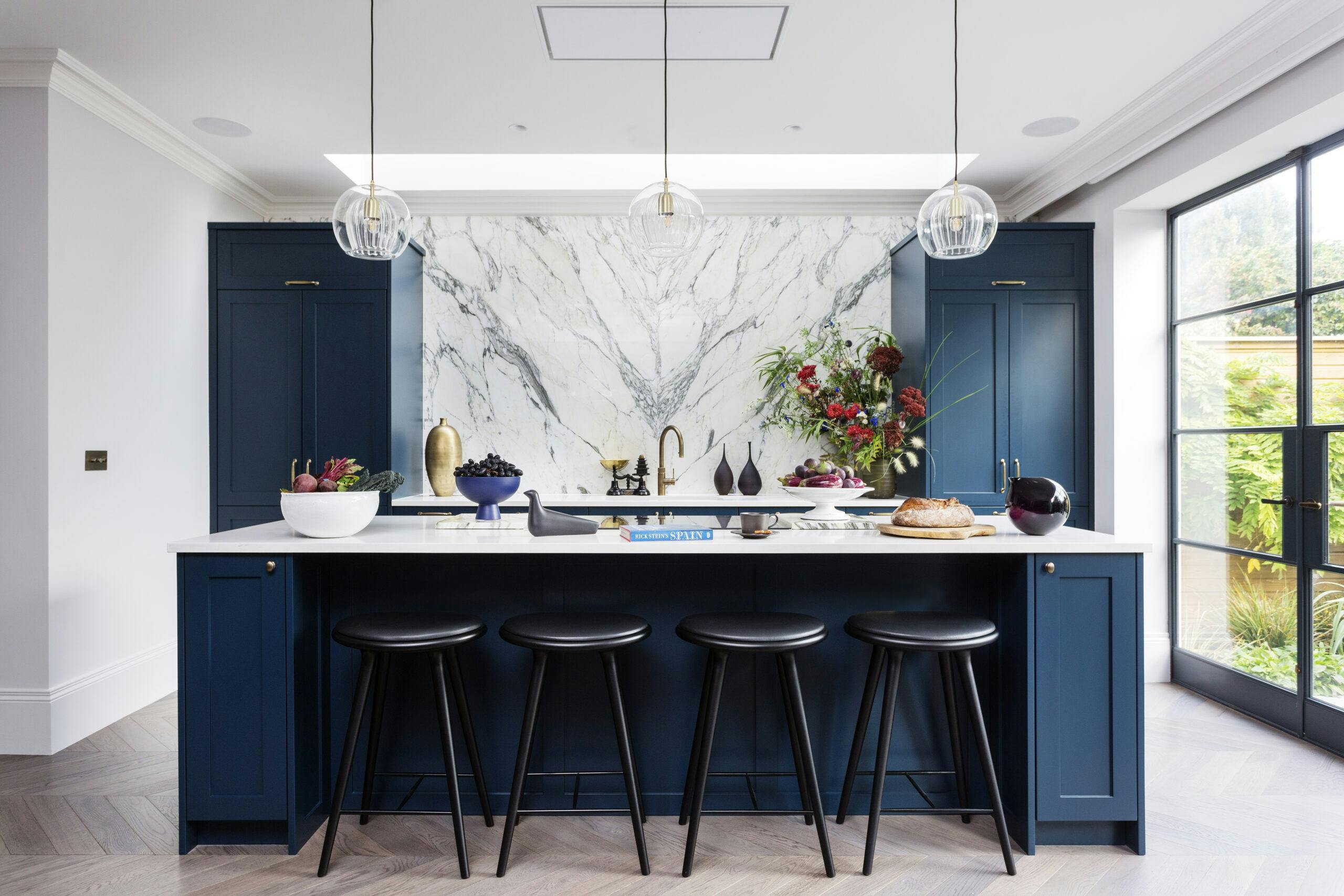 Open Plan kitchen in Bedford Park Estate Edwardian villa refurbishment by Zulufish