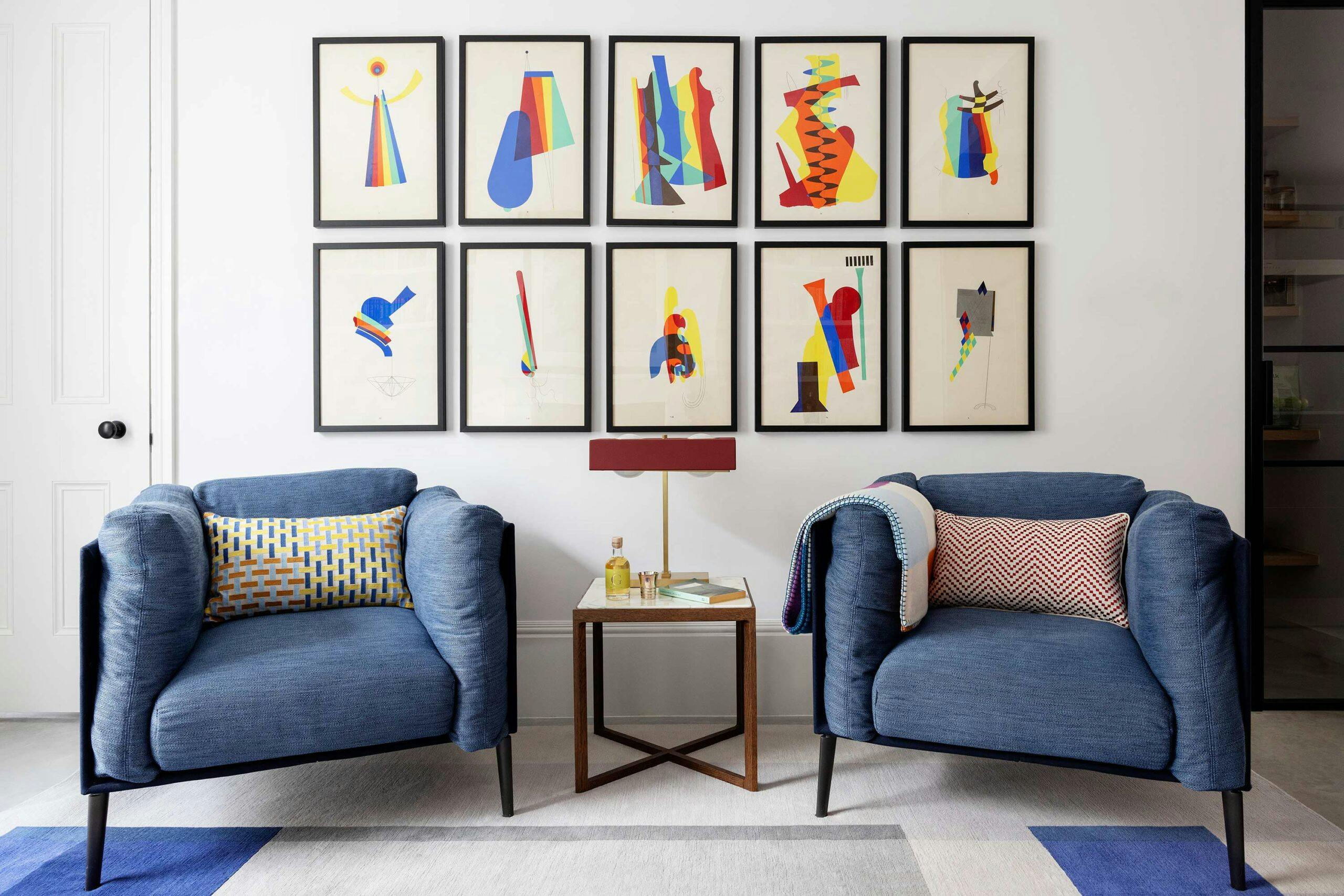 Living space in Primrose Hill Townhouse interior by Zulufish