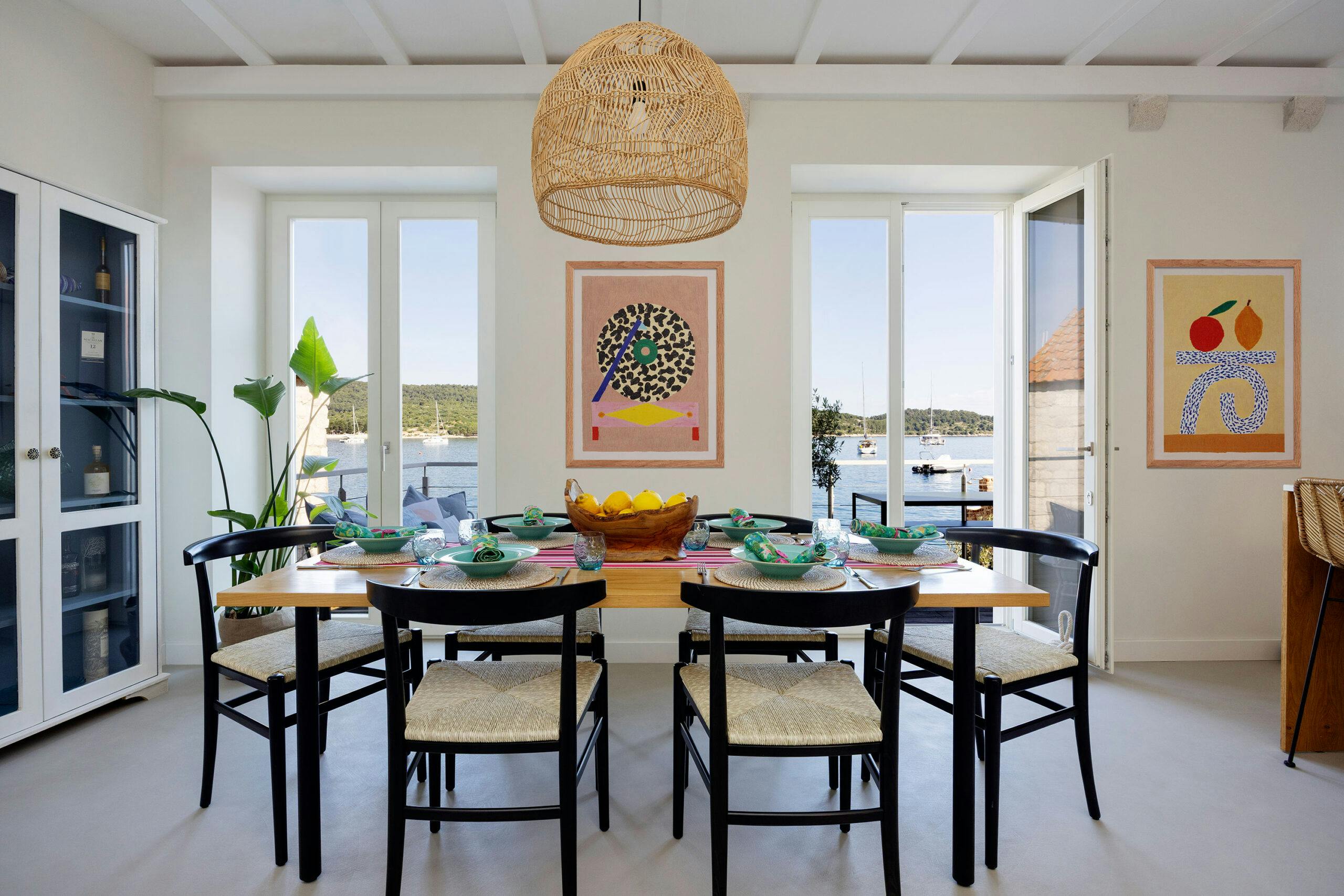 villa rosemari dining area interior zulufish 1