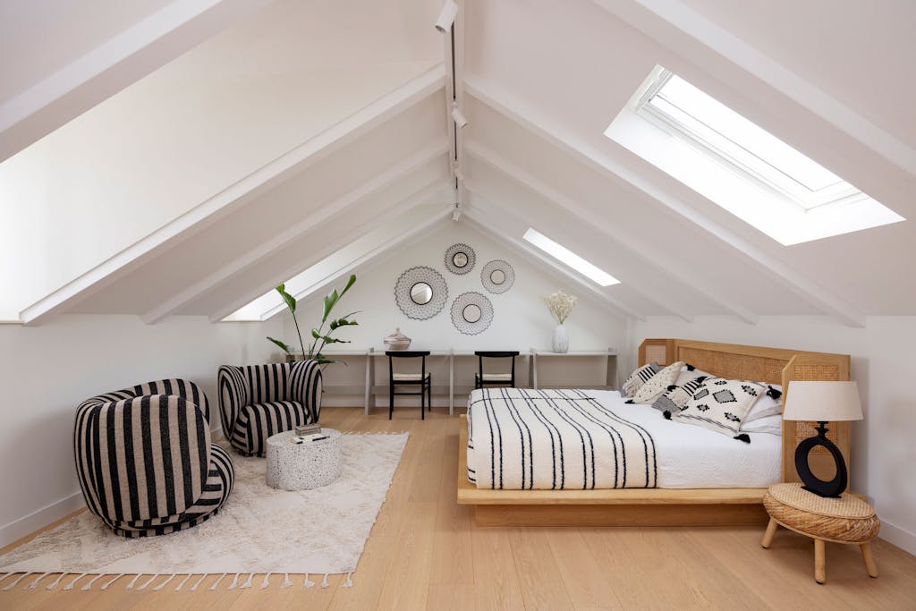 villa rosemari master bedroom interior zulufish 3